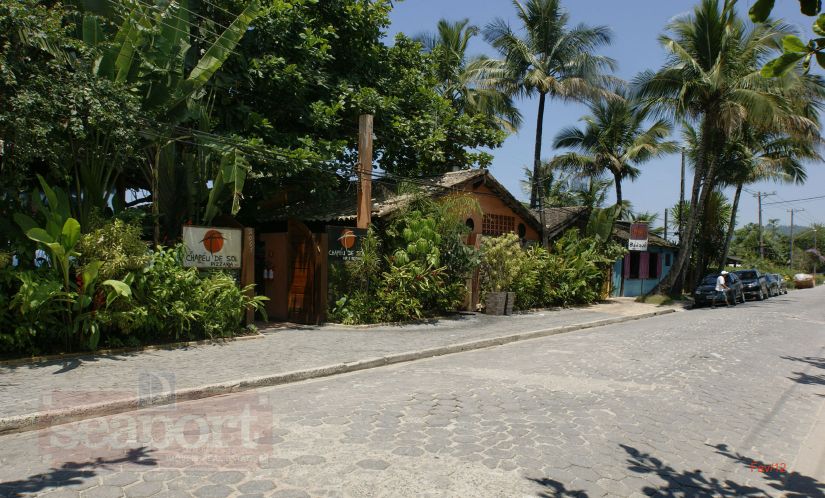 Restaurante Chapéu de Sol, vizinho do condomínio