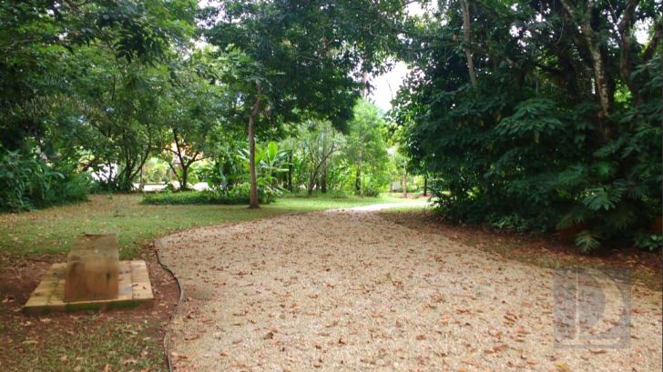 Rua interna do condomÃ­nio 