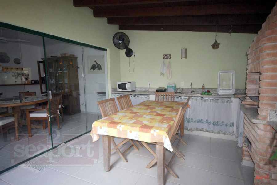 Varanda com Churrasqueira