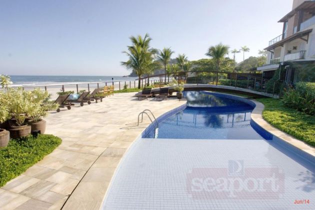 Piscina Frente ao Mar 