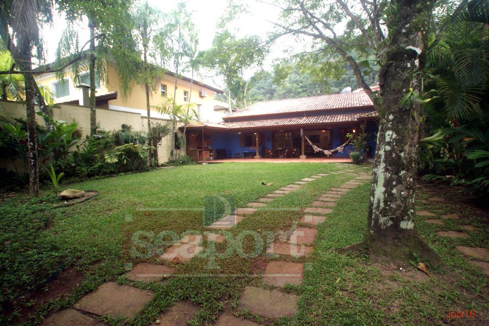 Fachada Estacionamento