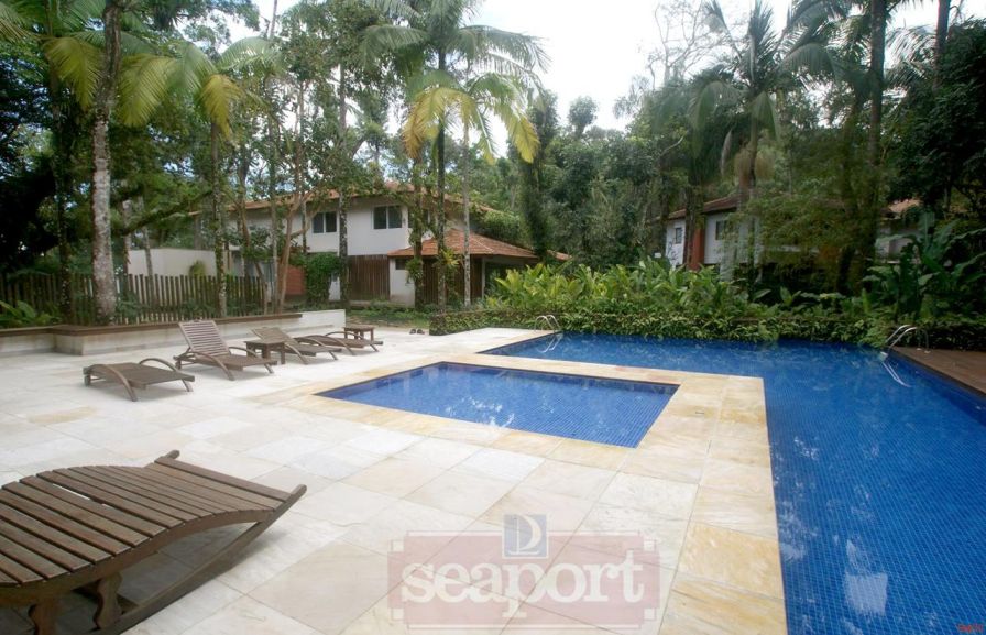 Piscina CondomÃ­nio