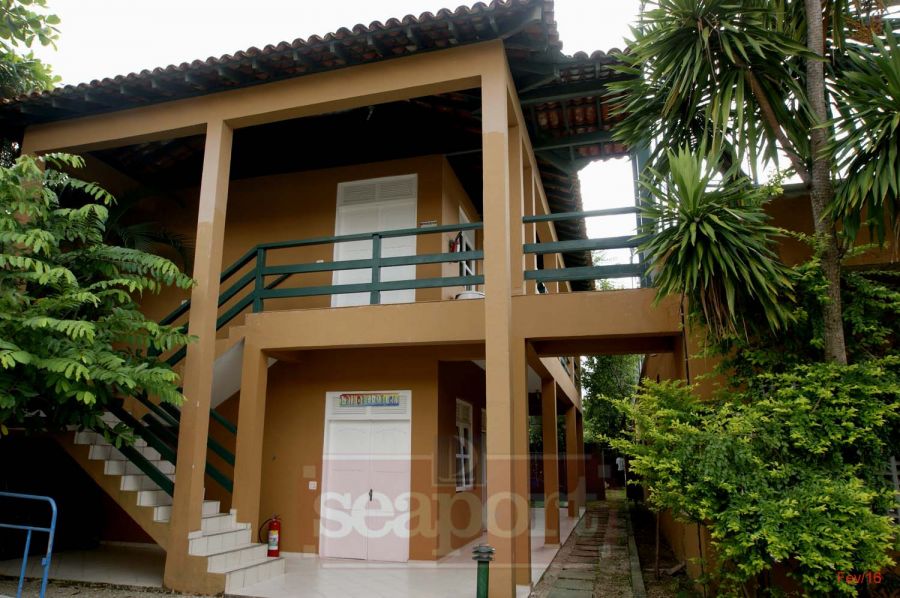 Fachada Brinquedoteca / Sala Jogos 