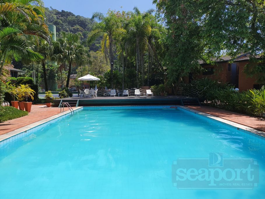 Piscina CondomÃ­nio 