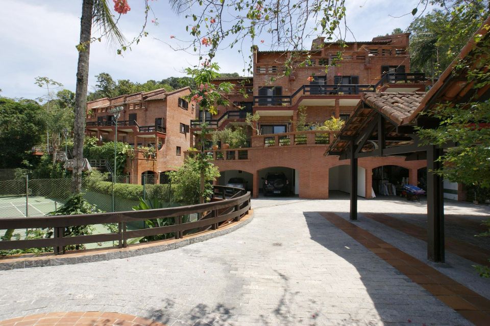 Rua Interna do CondomÃ­nio 