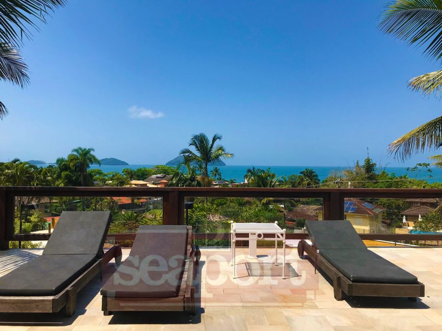 Vista panorÃ¢mica para o mar 