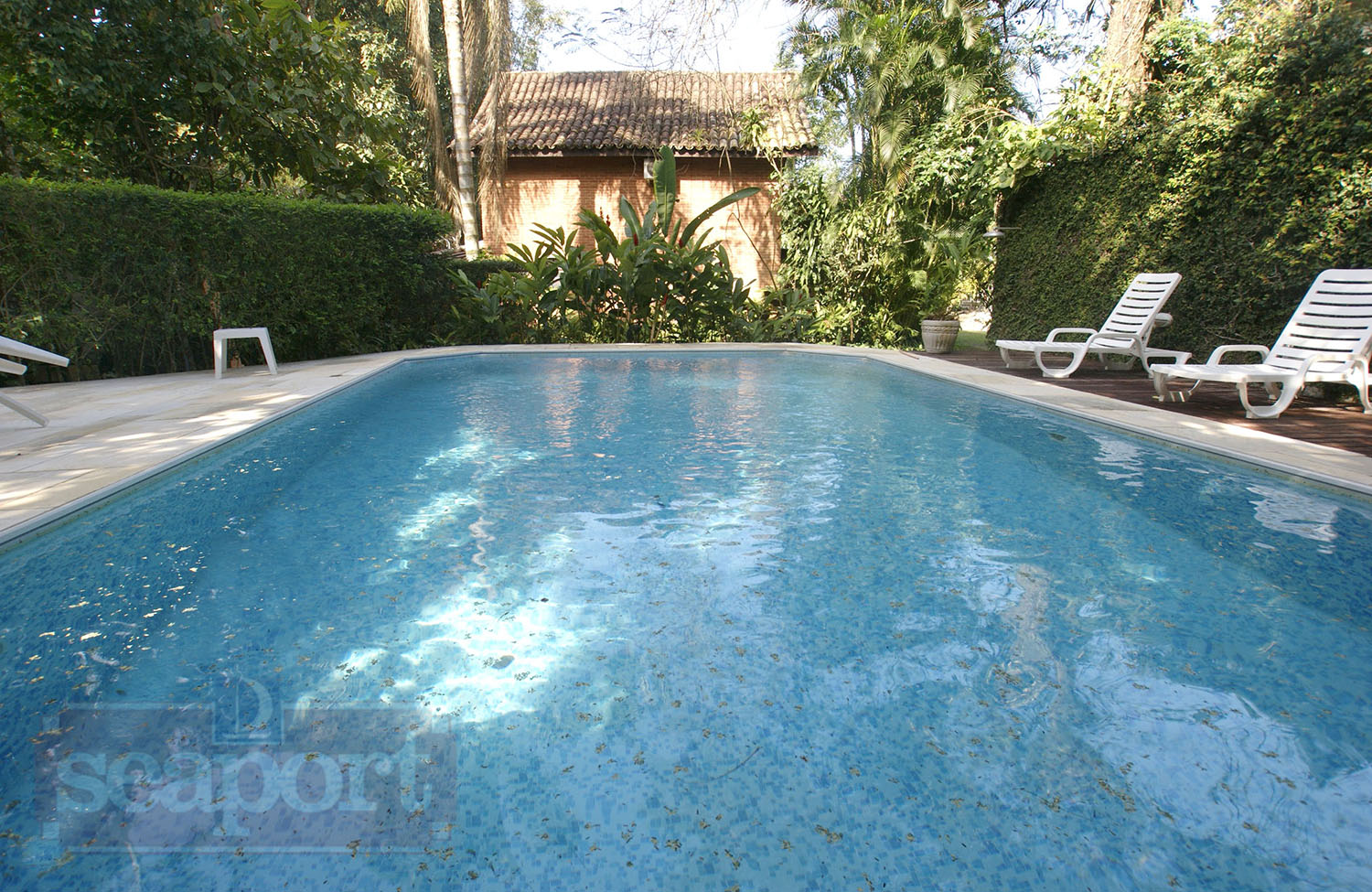 Piscina CondomÃ­nio 