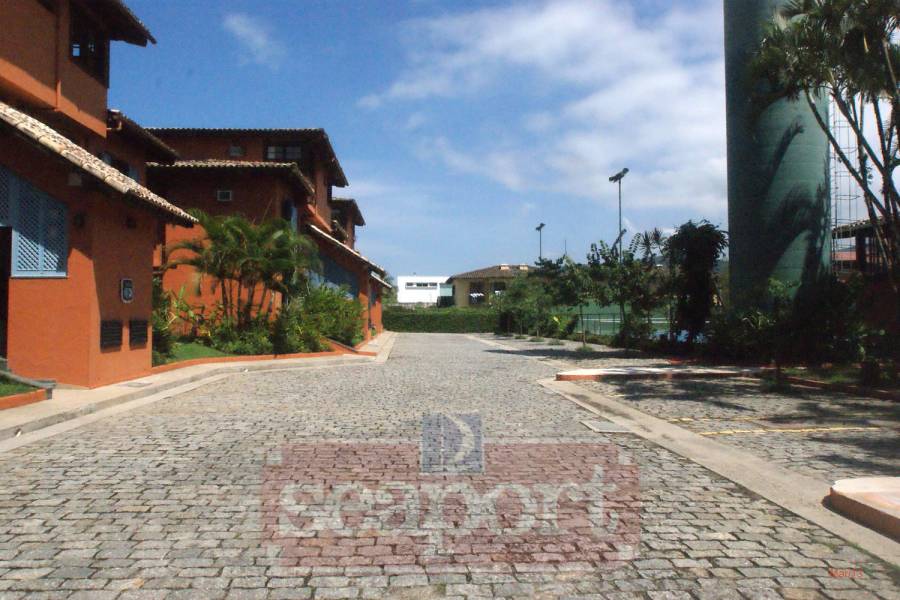 Rua interna do condomínio 