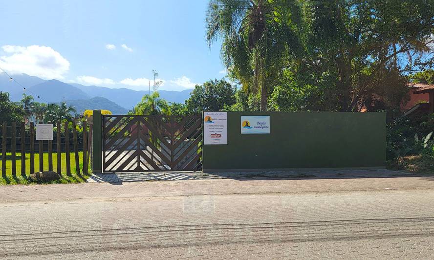 Apoio Praia Estacionamento 