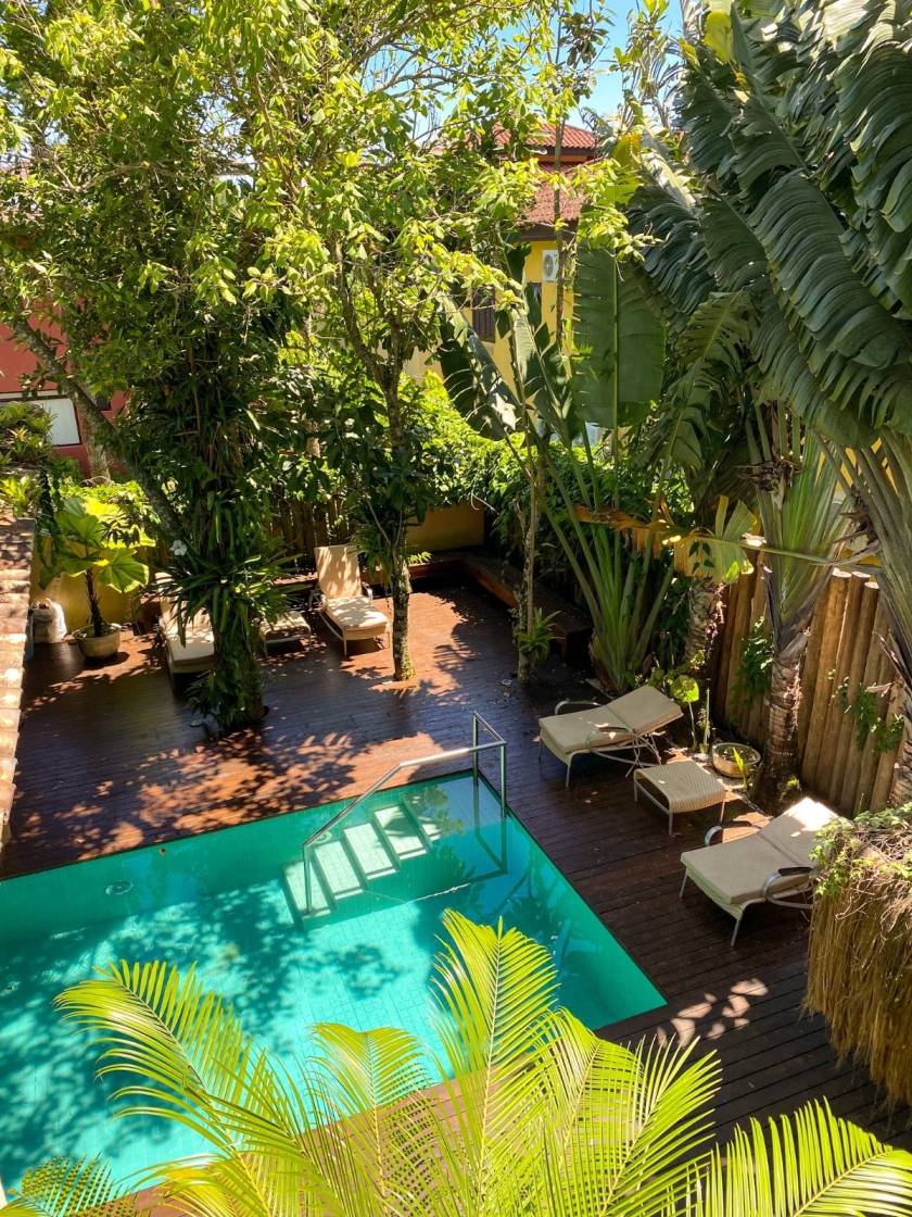 Fachada e Piscina Fachada e Piscina