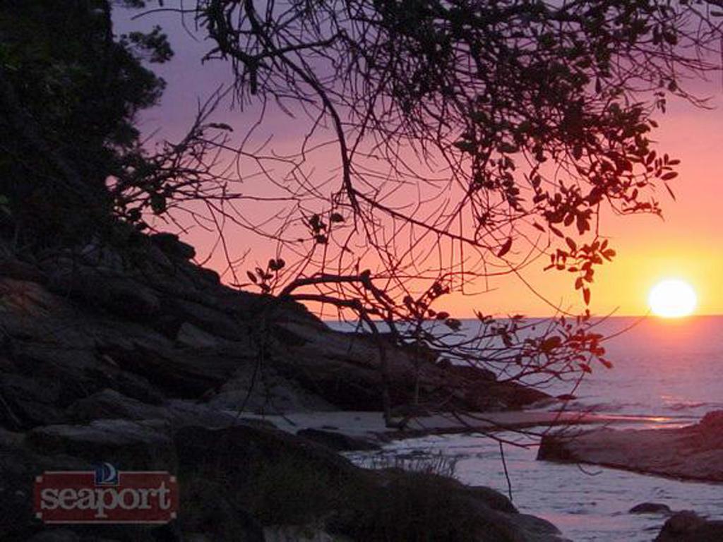 Por do Sol Praia de Pauba 