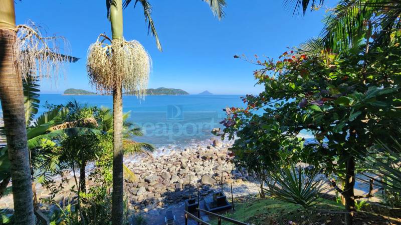 Vista panorâmica para o mar Vista panorâmica para o mar