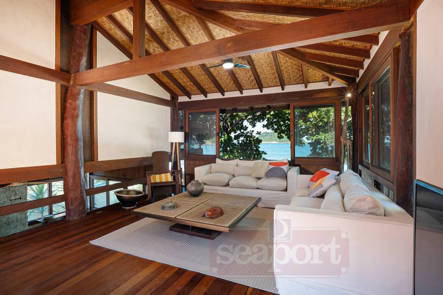 Sala de estar em cima 