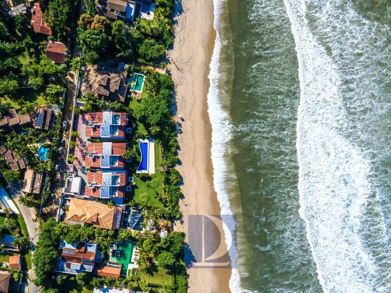 Condomínio frente ao Mar 