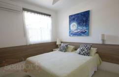 Suite 3: ar condicionado, ventilador, 2 cmas box juntas forma uma queen size.