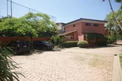 Salão jogos, fitness, saunas seca e Umida