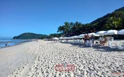 Praia Frente ao Condomínio 