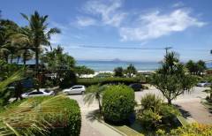 Espaço Gourmet c/ vista para a praia