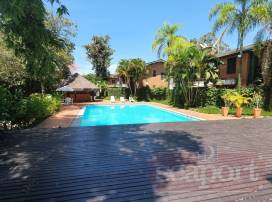 Piscina Condomínio