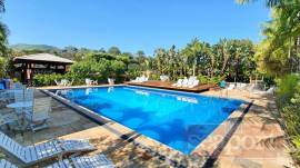 Piscina condomÃ­nio 