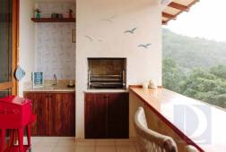 Varanda e Churrasqueira