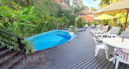 Piscina do Condominio