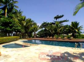 Piscina Frente ao Mar