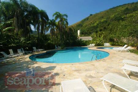 Piscina do condomÃ­nio