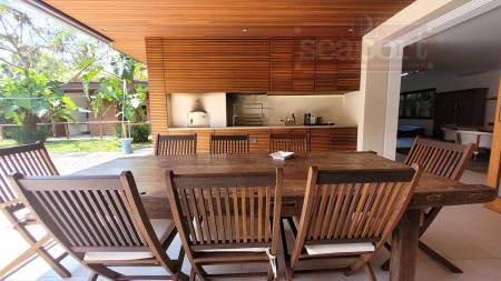 Varanda e espaço gourmet 