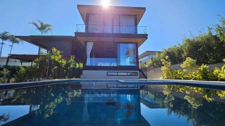 Fachada Frente ao Mar 