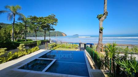 Piscina Frente ao Mar 