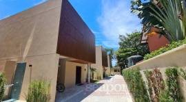 Fachada e Rua Interna 