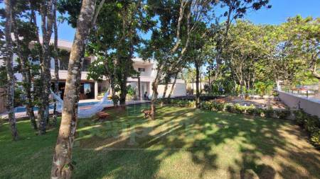 Jardim  Frente ao mar 