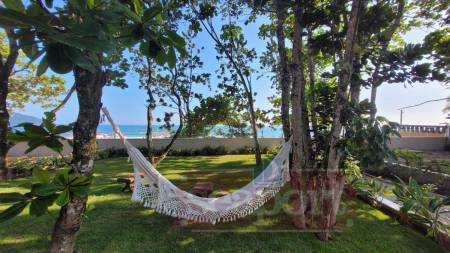 Jardim  Frente ao mar 