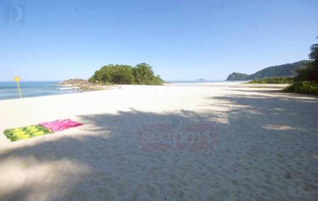 Praia de Camburyzinho