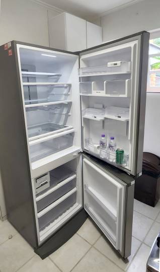 Geladeira Inverse 485 litros