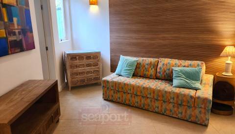 Suíte  4: sala reversível com ar condicionado