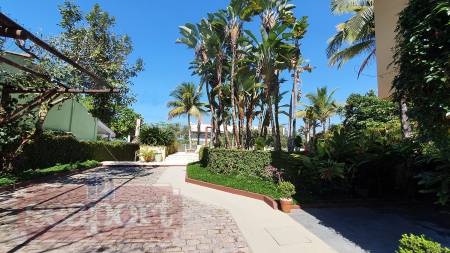 Rua  Interna do condomí­nio 