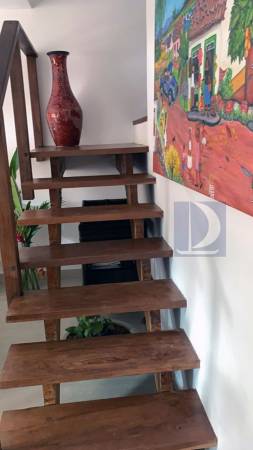 Escada de acesso Suites