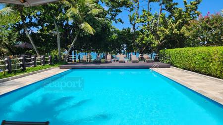 Piscina Frente ao Mar 