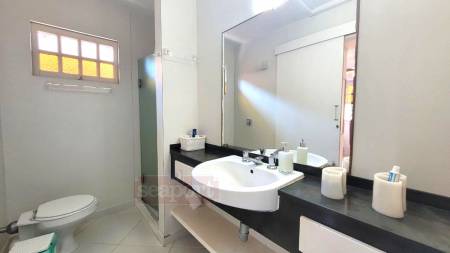 Dormitórios  banheiro