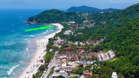 Localização frente ao mar, melhor parte da praia