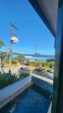 Varanda com vista para o mar 
