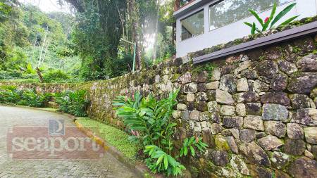 Portão de entrada/Acesso 