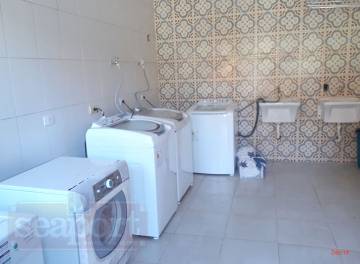 Lavanderia do condomínio 