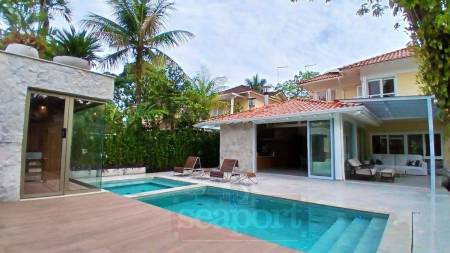 Piscina Privativa e Varanda 