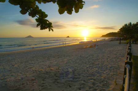 Praia Por do Sol