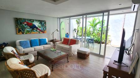 Sala de estar e Varanda 