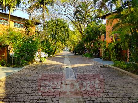 Rua Interna do condomínio 