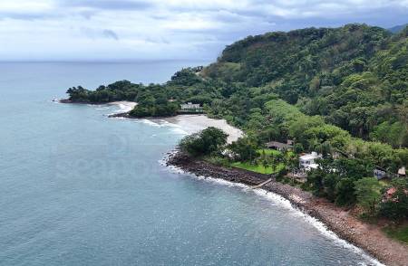 Praia Preta Frente ao Mar 
